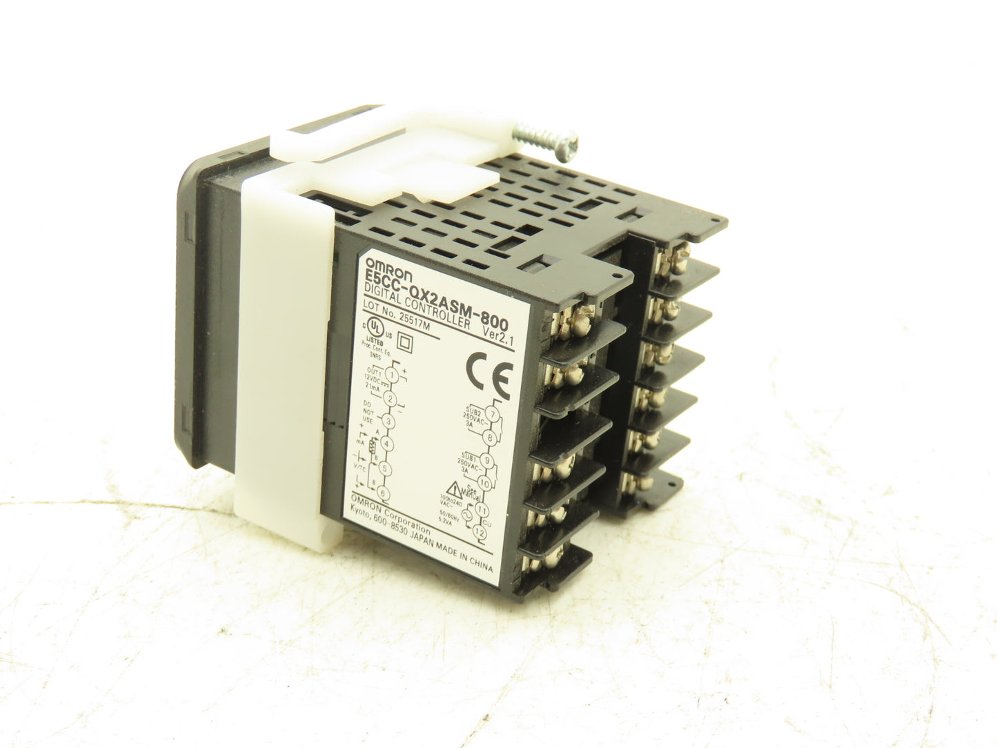 Omron E5CC-QX2ASM-800 Digital Temperature Controller 250VAC Ver 2.1 Lot of 6