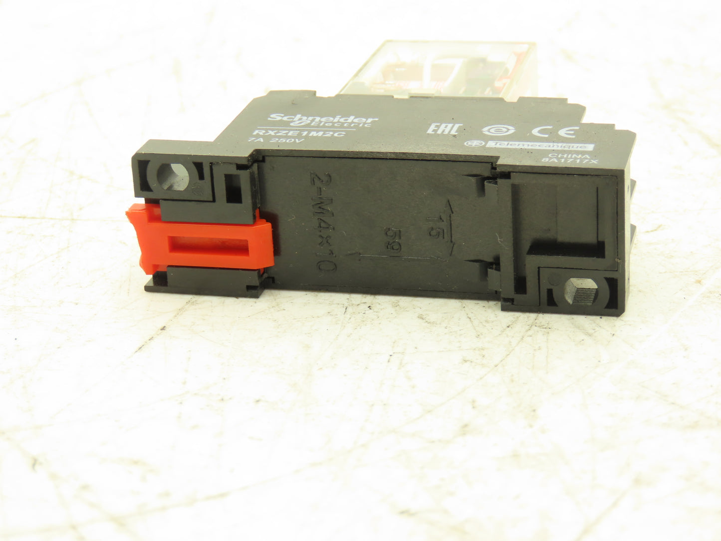 Omron MY2N-GS Relay 8-Pin 2 Pole LED Indicator 220/240VAC Coil w/ Base Lot of 42