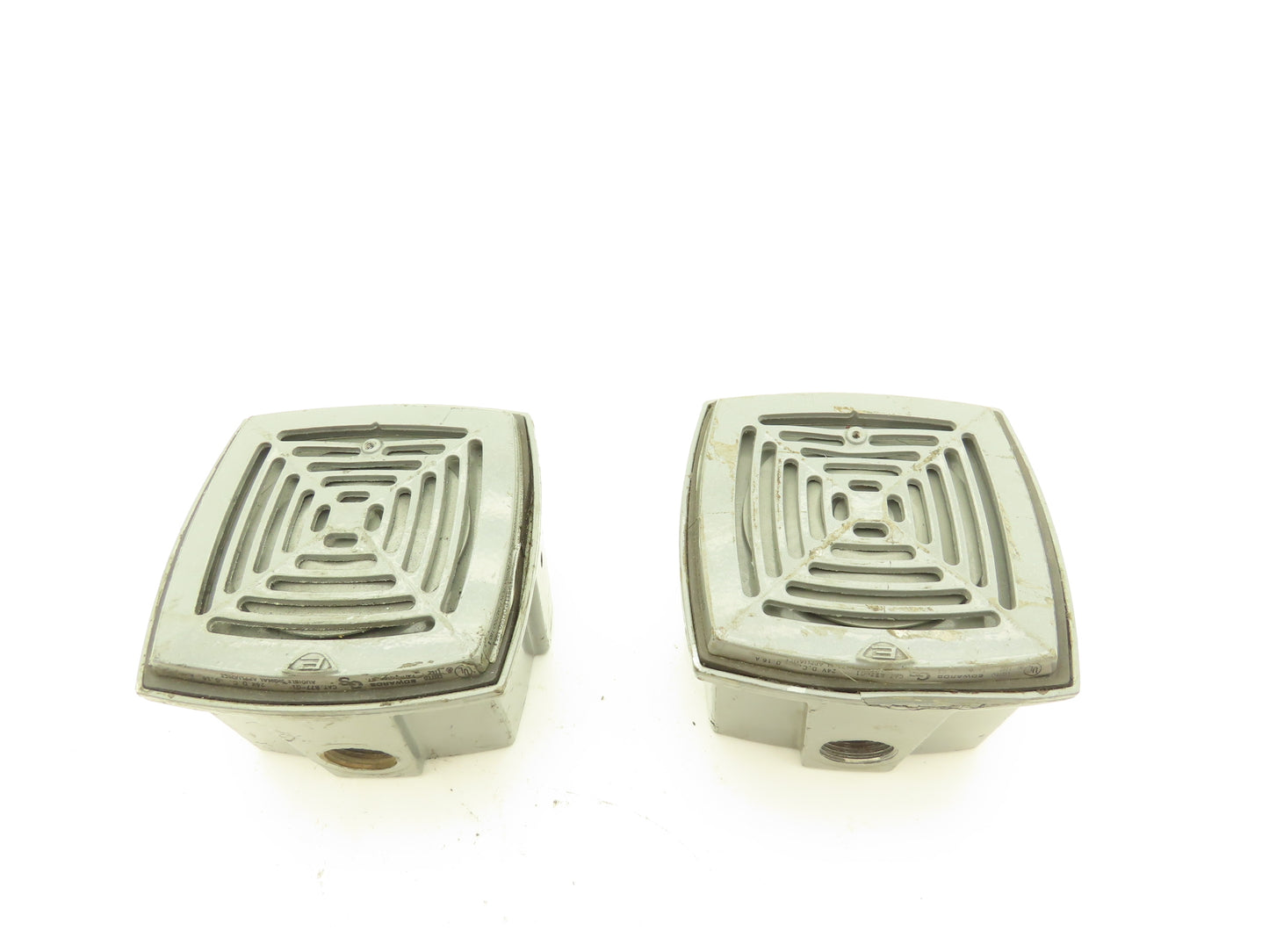 Edwards 877-G1 Weatherproof Vibrating Horn 24VDC Alarm Dented Lot of 2