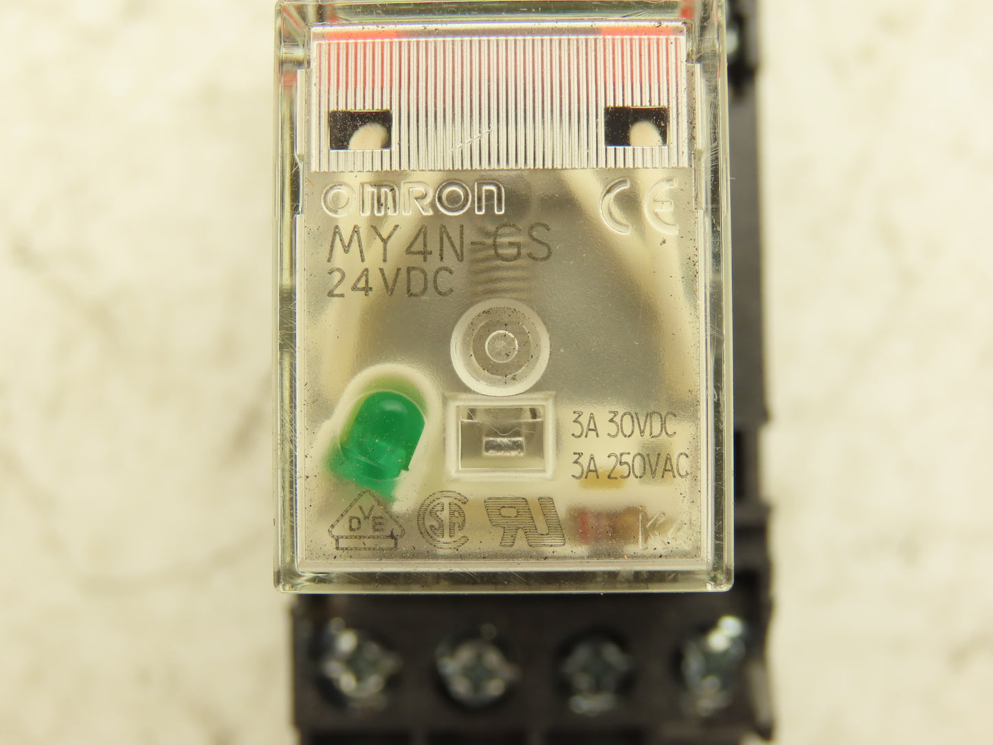 Omron MY4N-GS Relay 14-Pin 4 Pole LED Indicator 24VDC Coil w/ Base Lot of 12