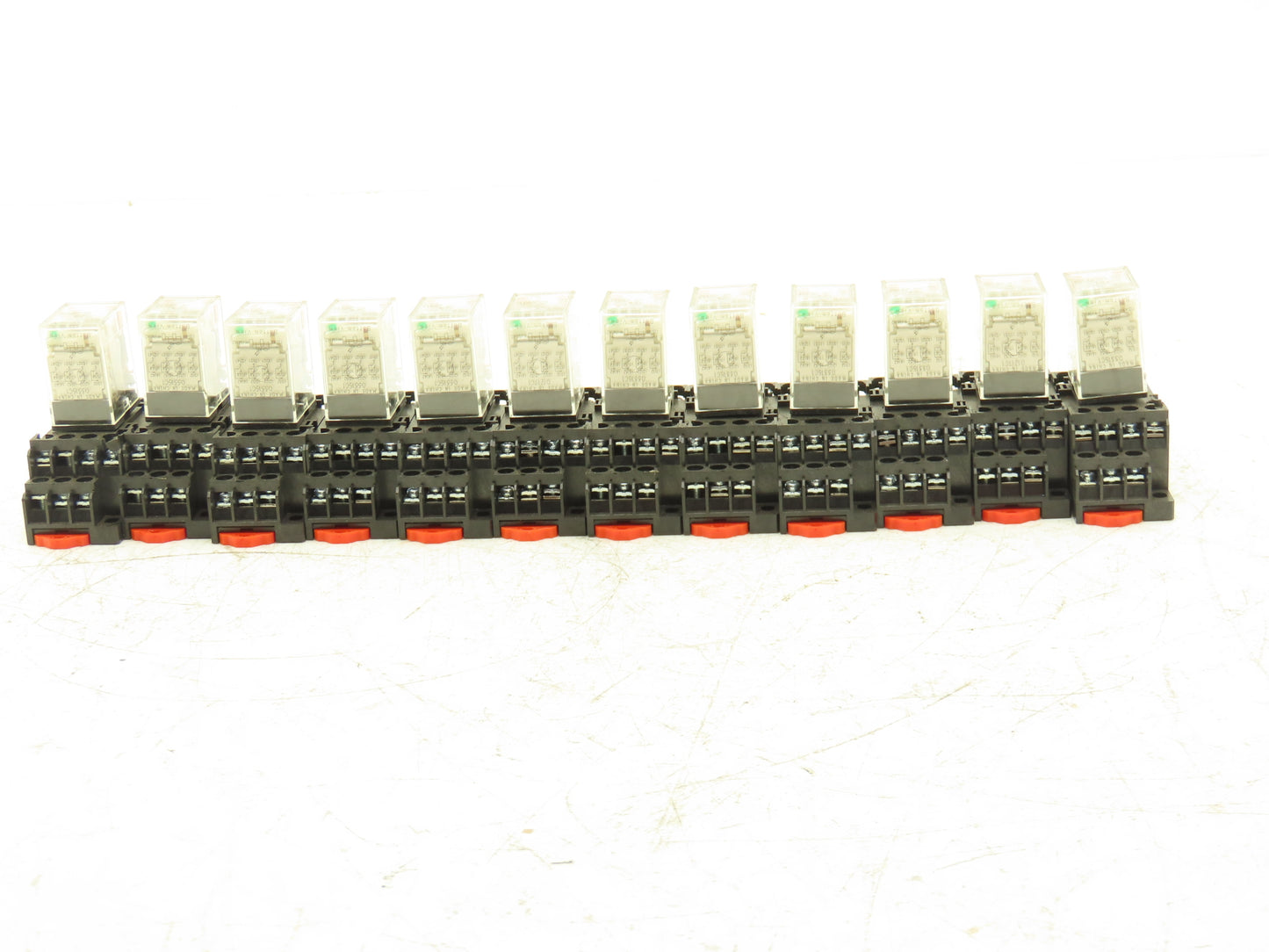 Omron MY4N-GS Relay 14-Pin 4 Pole LED Indicator 24VDC Coil w/ Base Lot of 12