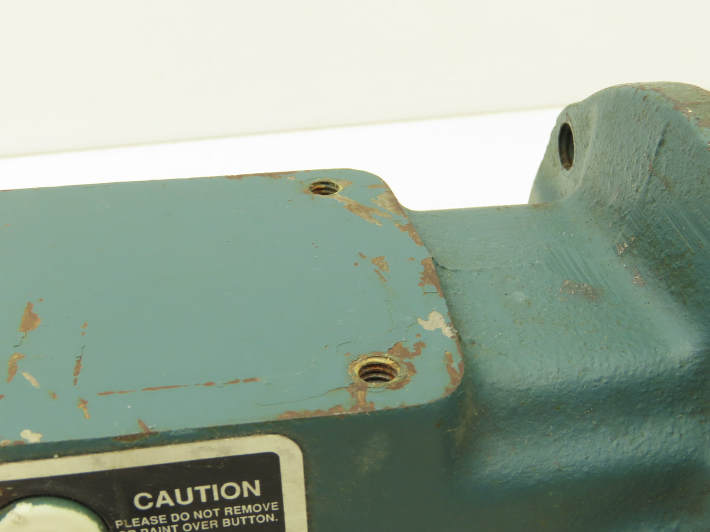 Dodge Tigear Q176Y015M056K1 Worm Gearbox 15:1 Reducer 1.2Hp 117rpm 56C LH Output