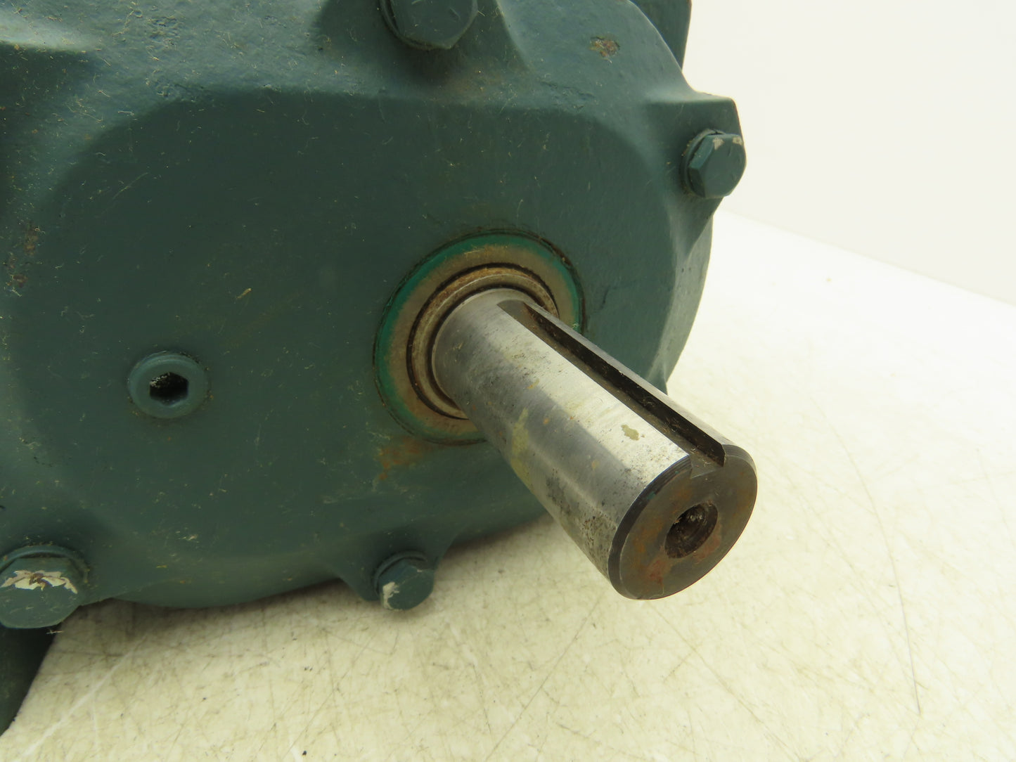 Dodge 56CM12A Master XL Speed Reducer 162:1 Gearbox 0.3Hp 11rpm 56C RH Output