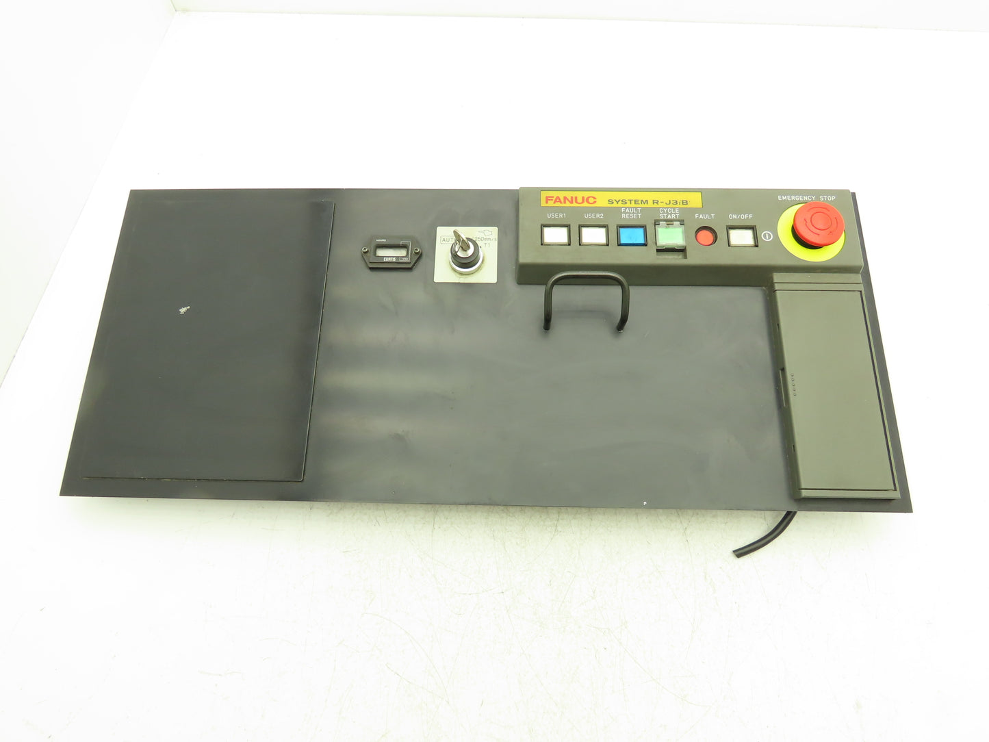 Fanuc A05B-2452-C151 CNC HMI Control Panel Push Button With E-Stop & Key