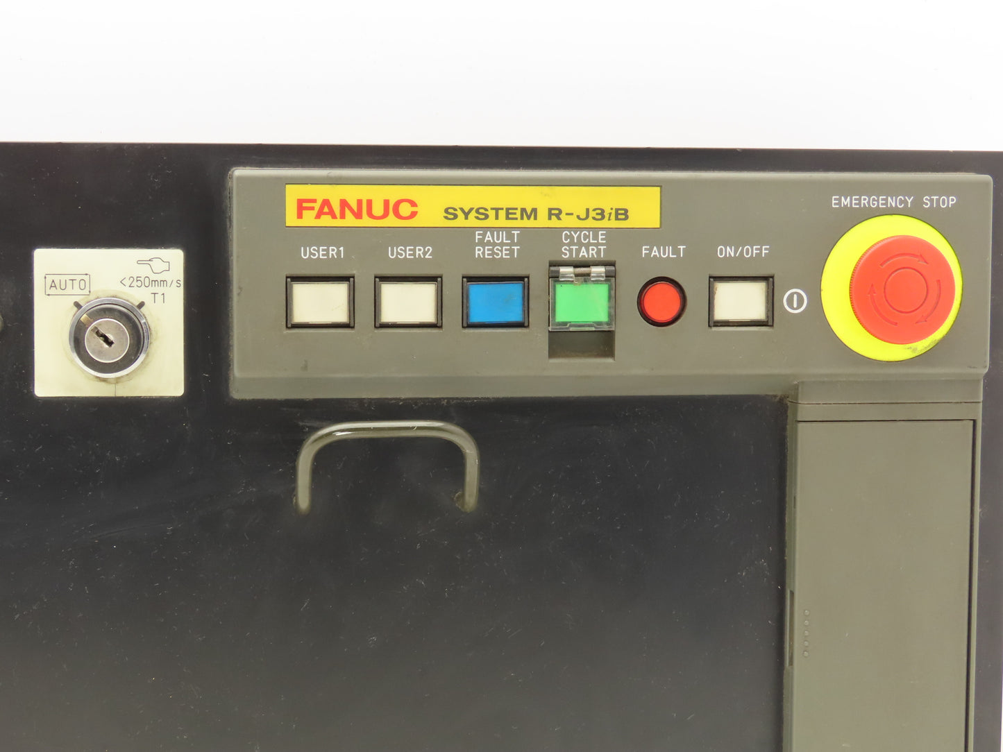 Fanuc A05B-2452-C151 CNC HMI Control Panel Push Button With E-Stop & Key