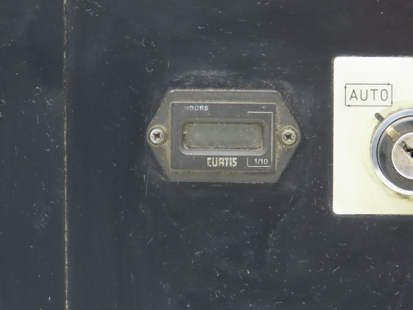 Fanuc A05B-2452-C151 CNC HMI Control Panel Push Button With E-Stop & Key