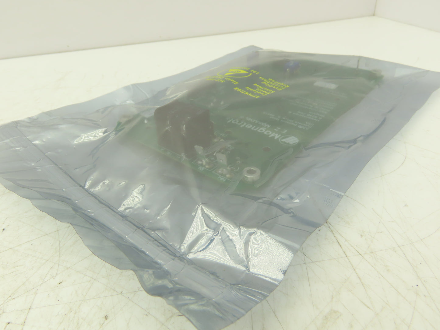 Magnetrol 030-2133-001 Ez Modulevel Printed Circuit Board PCB With Bracket