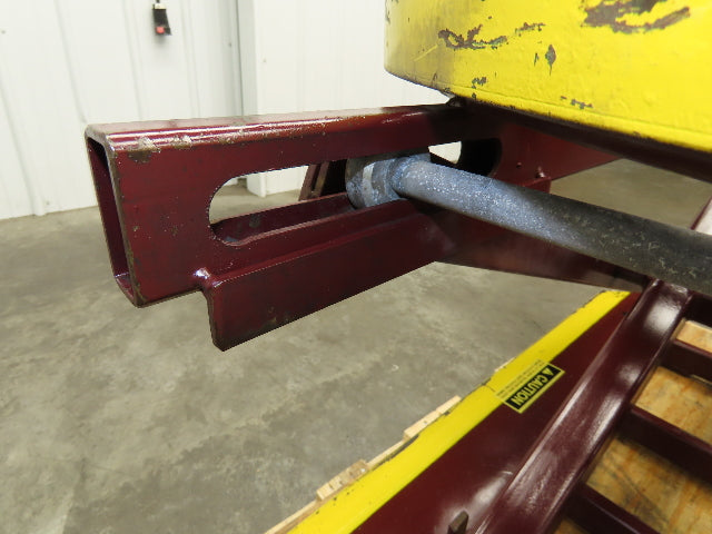 Southworth PP360 Pallet Level Loader 43-3/4" Round Top 23" Lift Height