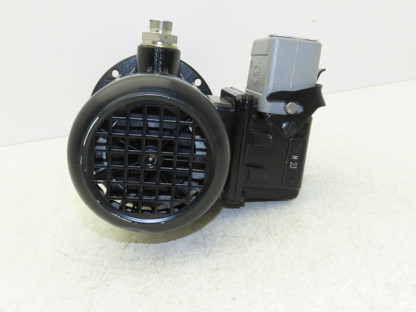 Brinkmann TB100/270-56MV+1309 Immersion Coolant Pump 100 L/min .27kW 460V 3PH