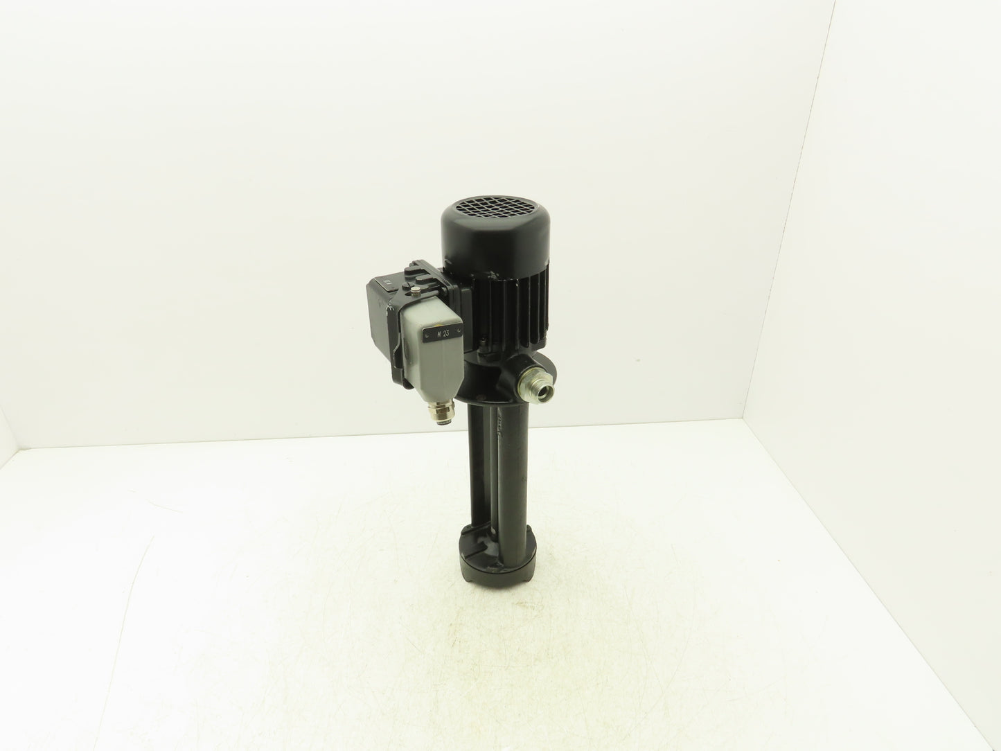 Brinkmann TB100/270-56MV+1309 Immersion Coolant Pump 100 L/min .27kW 460V 3PH