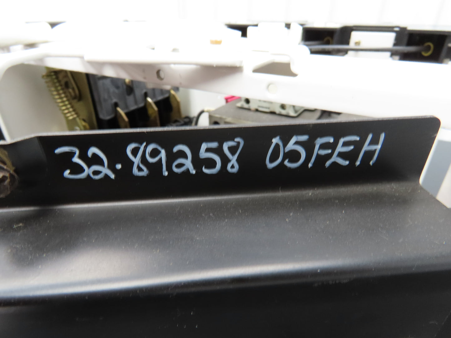 Siemens 32-89258 Combination Bucket Breaker MCC Starter Fused 600VAC 10HP 3Ph