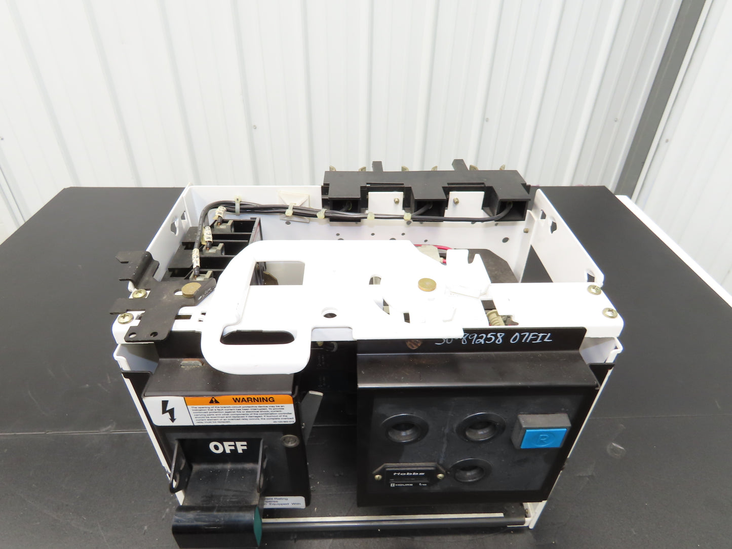 Siemens 32-89258 Combination Bucket Breaker MCC Starter Fused 600VAC 10HP 3Ph