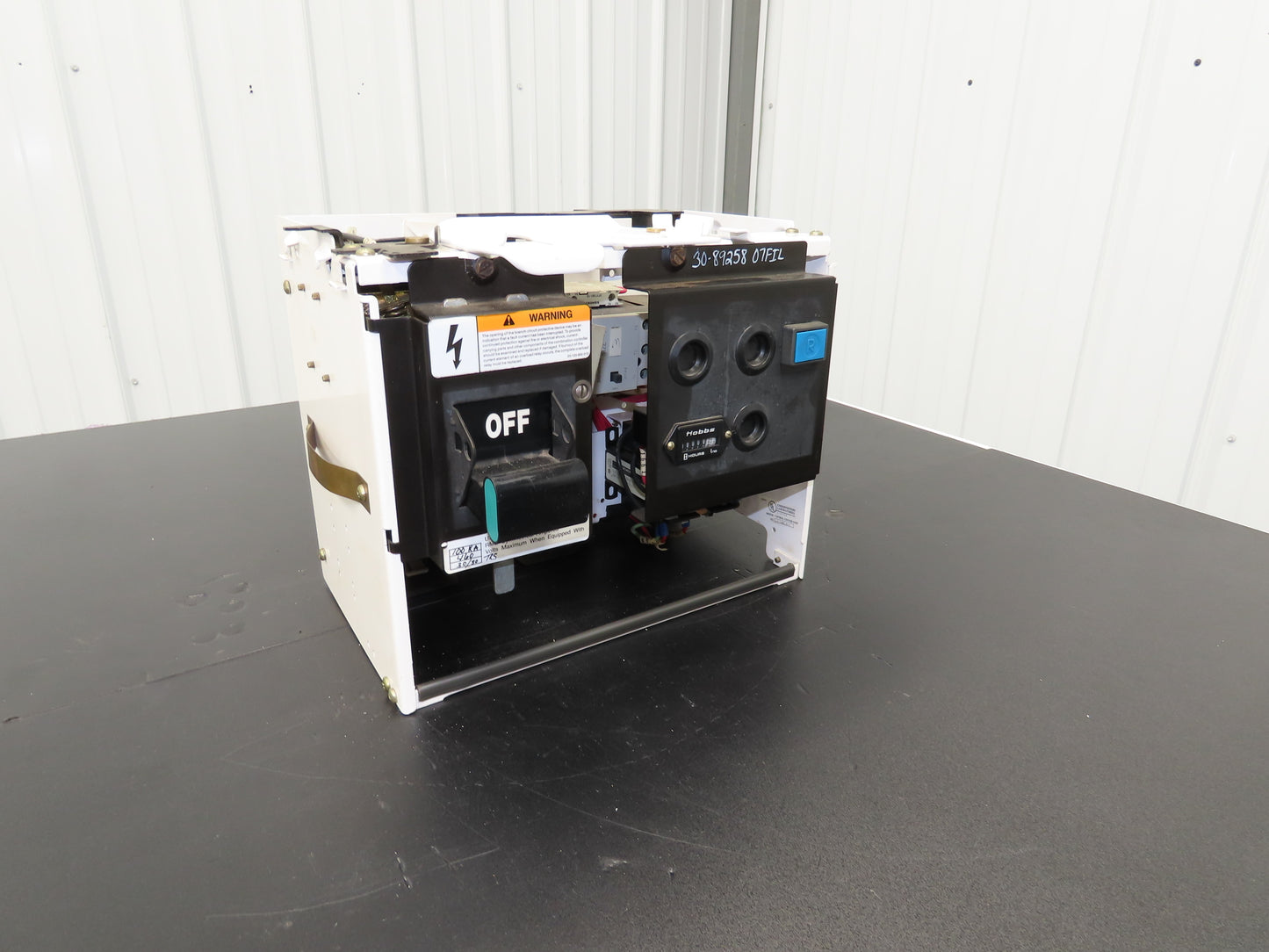 Siemens 32-89258 Combination Bucket Breaker MCC Starter Fused 600VAC 10HP 3Ph