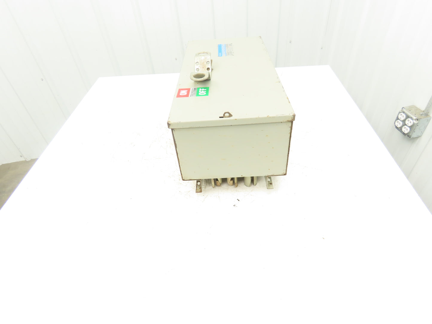 Gould BDJK4400 ITE BD Busway Bus Plug Disconnect 400A Breaker 600V 3P