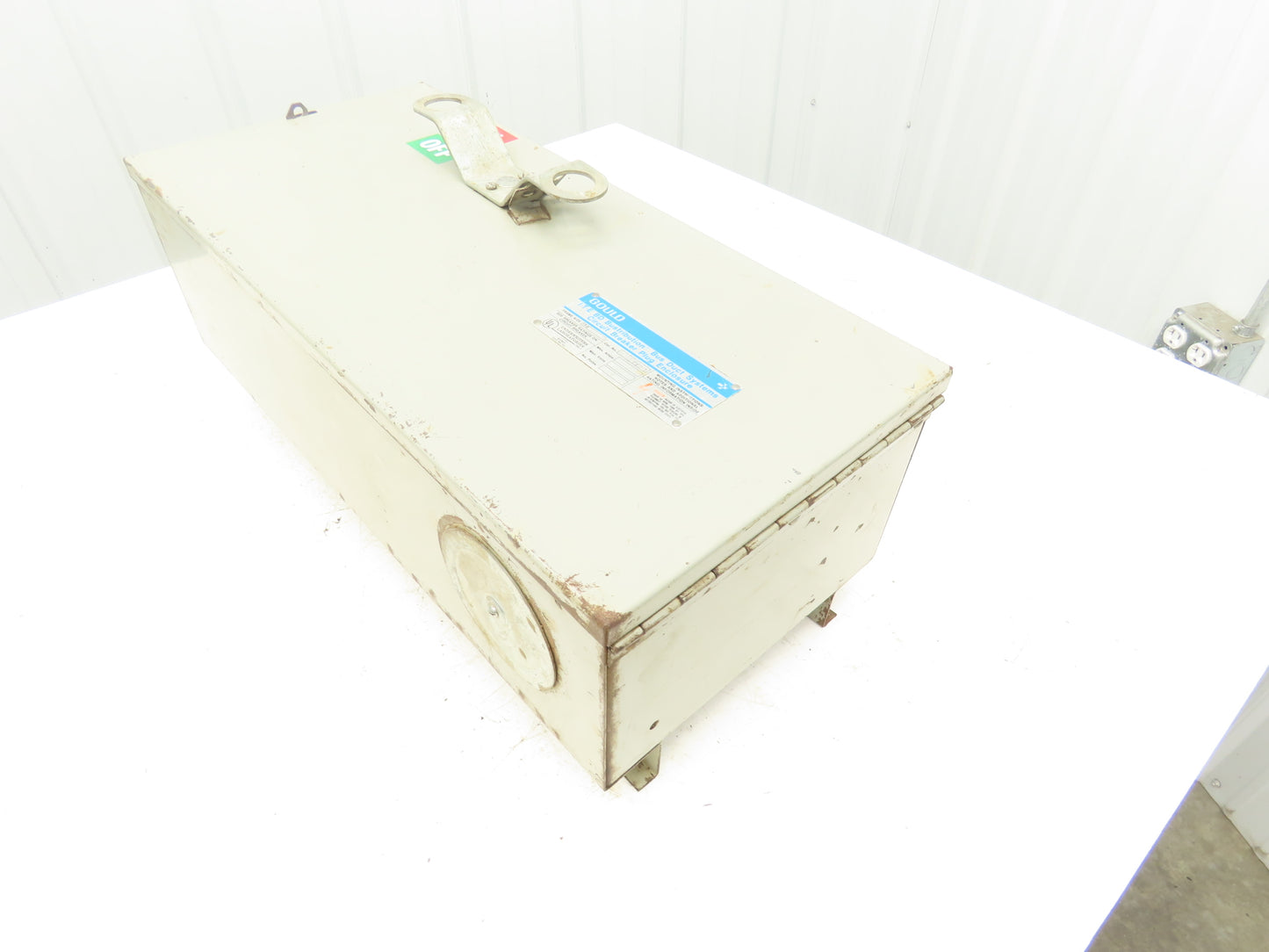 Gould BDJK4400 ITE BD Busway Bus Plug Disconnect 400A Breaker 600V 3P