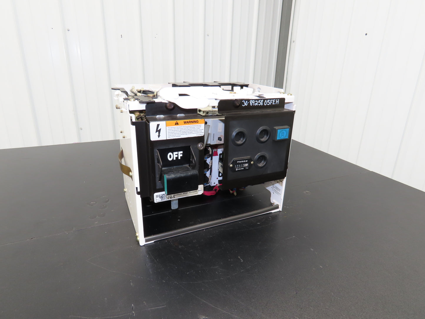 Siemens 32-89258 Combination Bucket Breaker MCC Starter Fused 600VAC 10HP 3Ph