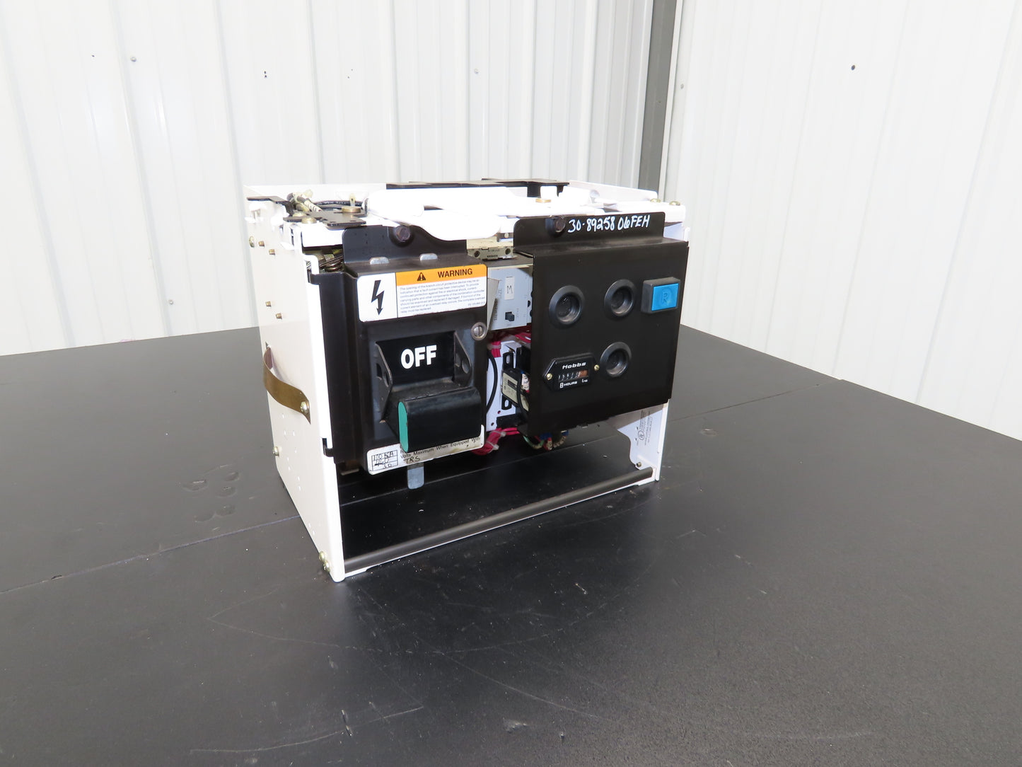 Siemens 32-89258 Combination Bucket Breaker MCC Starter Fused 600VAC 10HP 3Ph