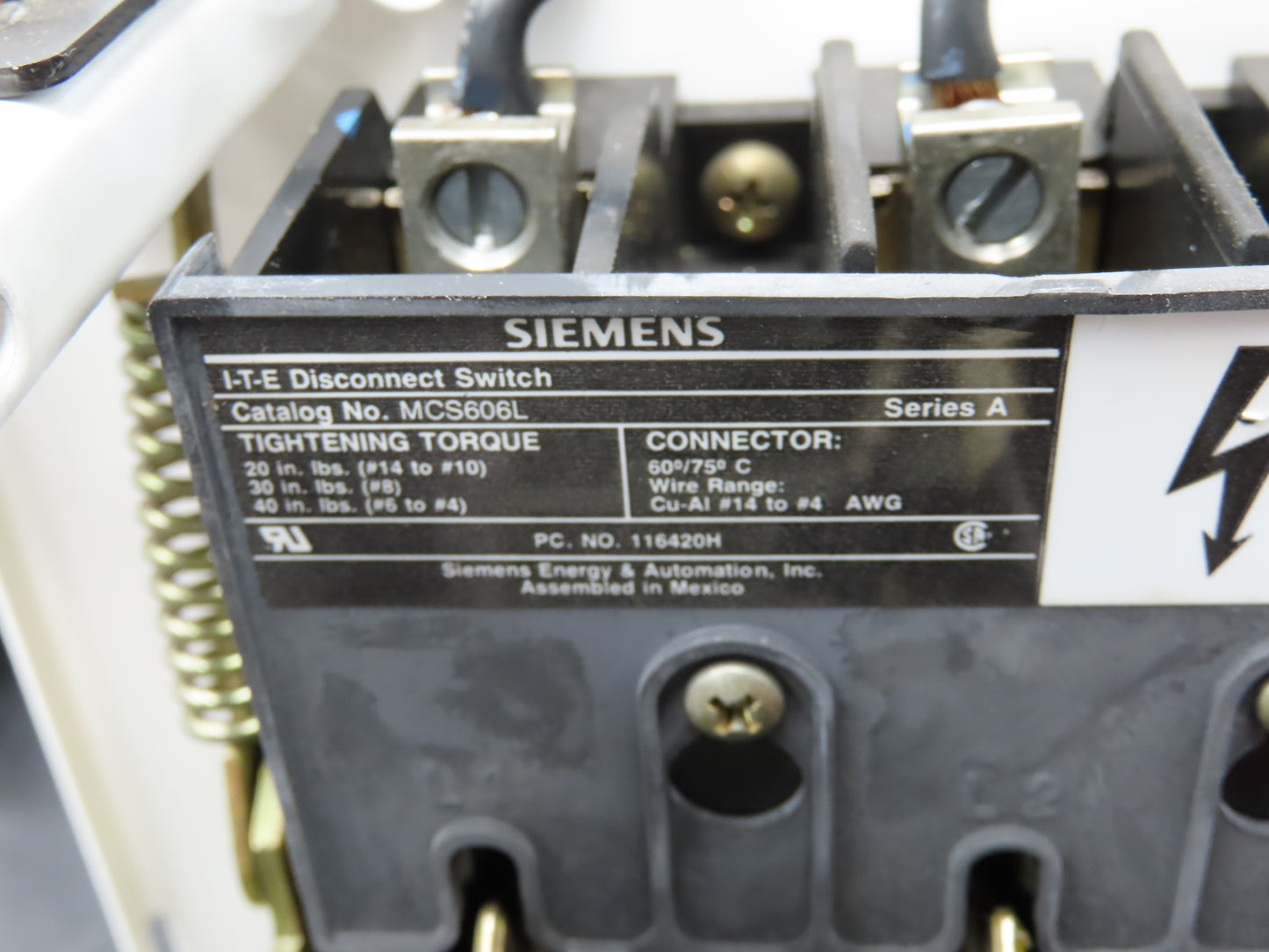 Siemens 30-89258 Combination Bucket Breaker MCC Starter Fused 600VAC 30HP 3Ph