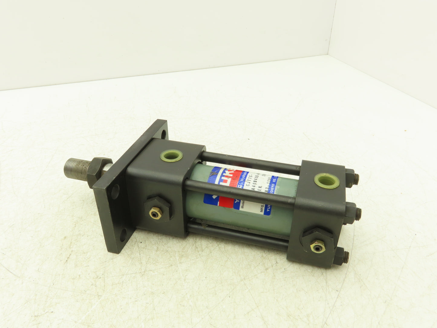 Yuken CJT70-FA40B40B-ABD-EK Hydraulic Cylinder 40mm Bore 40mm Stroke 1020psi