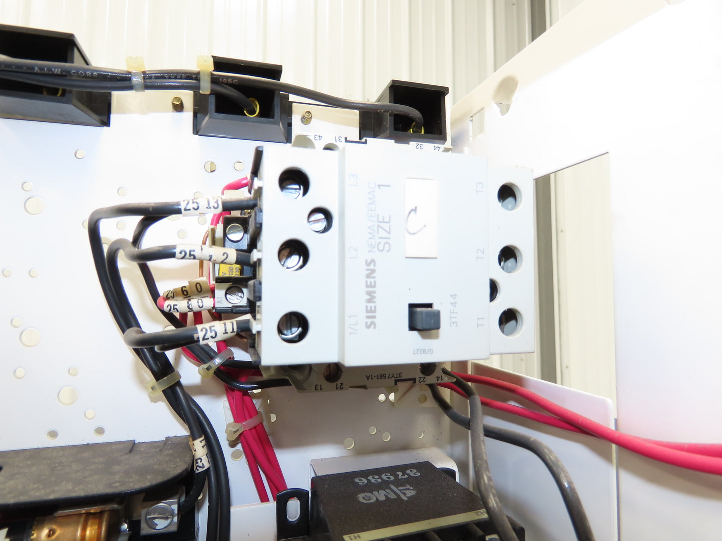 Siemens J-185 Combination Bucket Breaker MCC Starter Fused 600VAC 10HP 3Ph