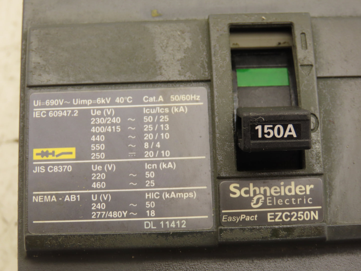 Schneider EZC 250N EasyPact Molded Case Circuit Breaker 150A 480VAC 3-Pole