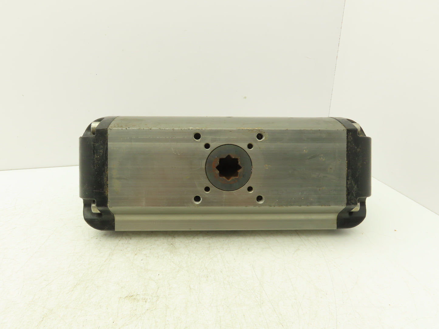 Flowserve B125DS Pneumatic Air Operated Valve Actuator 150psi Direct Acting