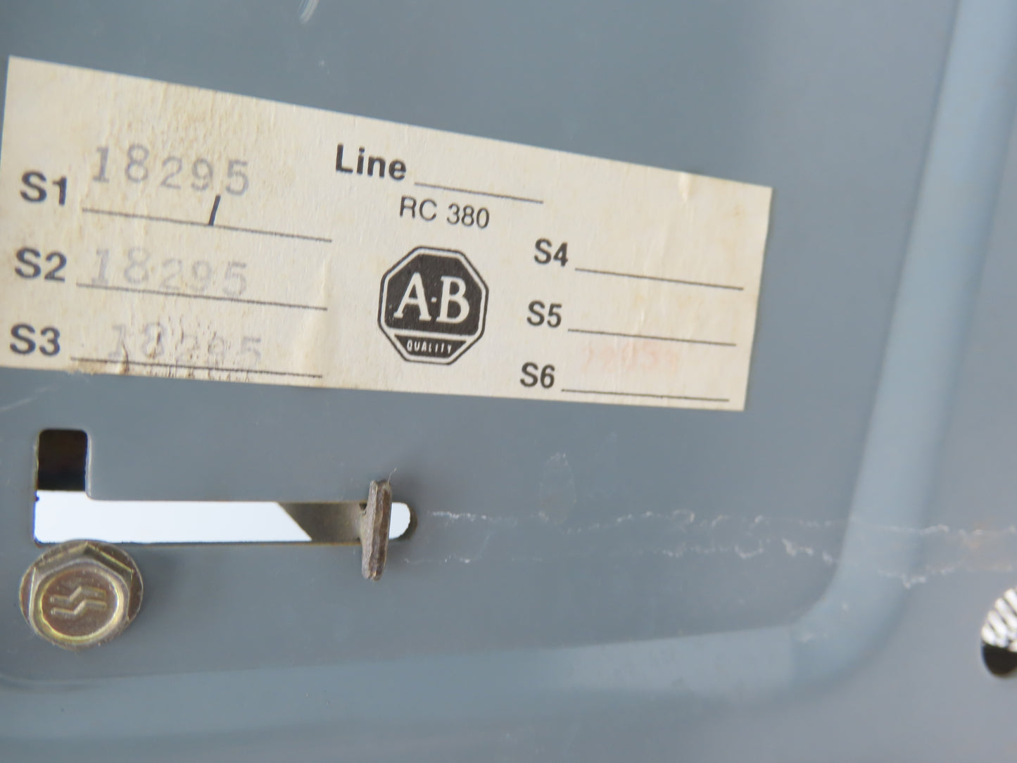 Allen Bradley 2106B Reversing Combination Motor Starter NEMA 1 MCC 10Hp 460V 20"