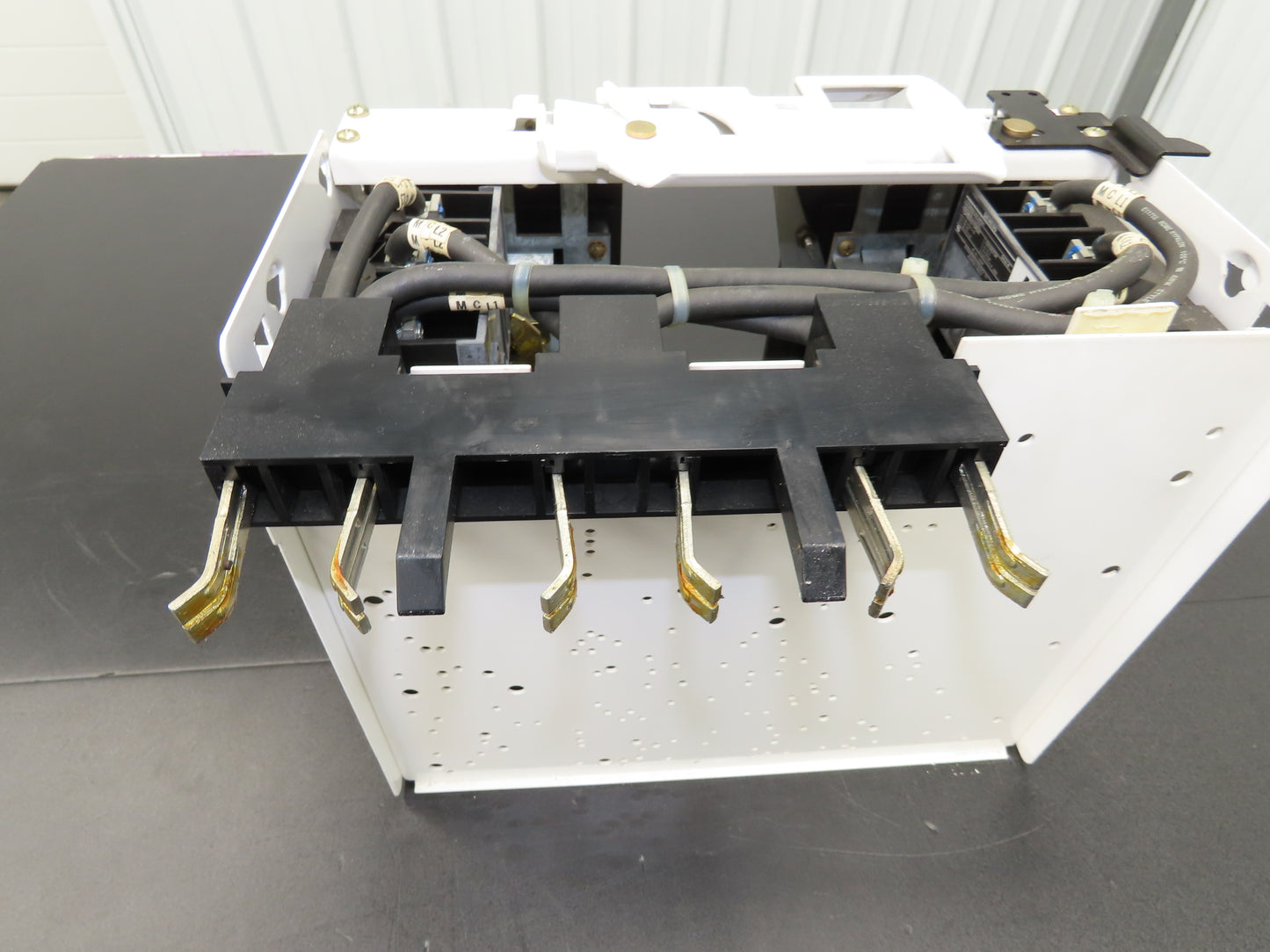 Siemens 30-89258 Bucket MCC Fused Motor Disconnect With 600V 50A Fuses