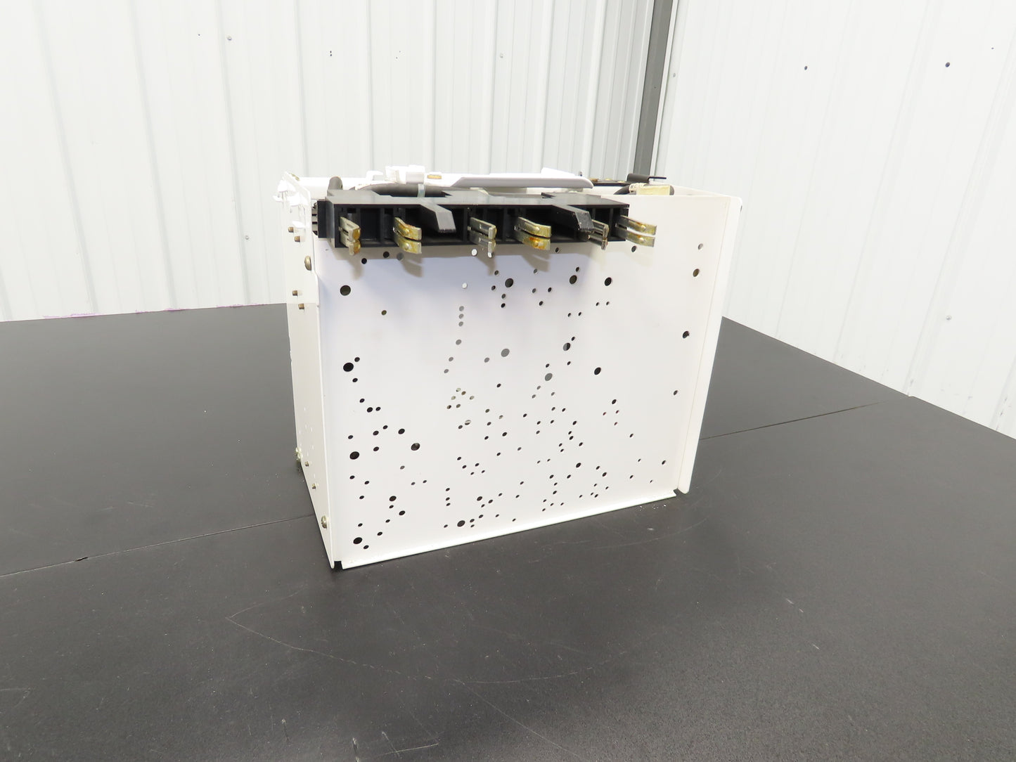 Siemens 30-89258 Bucket MCC Fused Motor Disconnect With 600V 50A Fuses