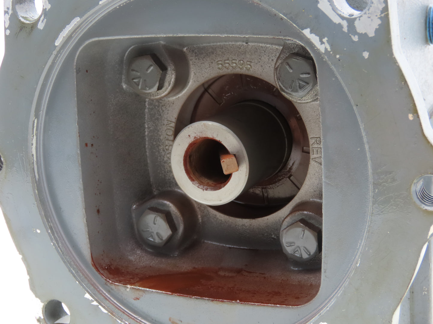 Boston Gear F721-20-B5-J Worm Gearbox 20:1 Reducer 88 RPM 1.4Hp 56C RH Output