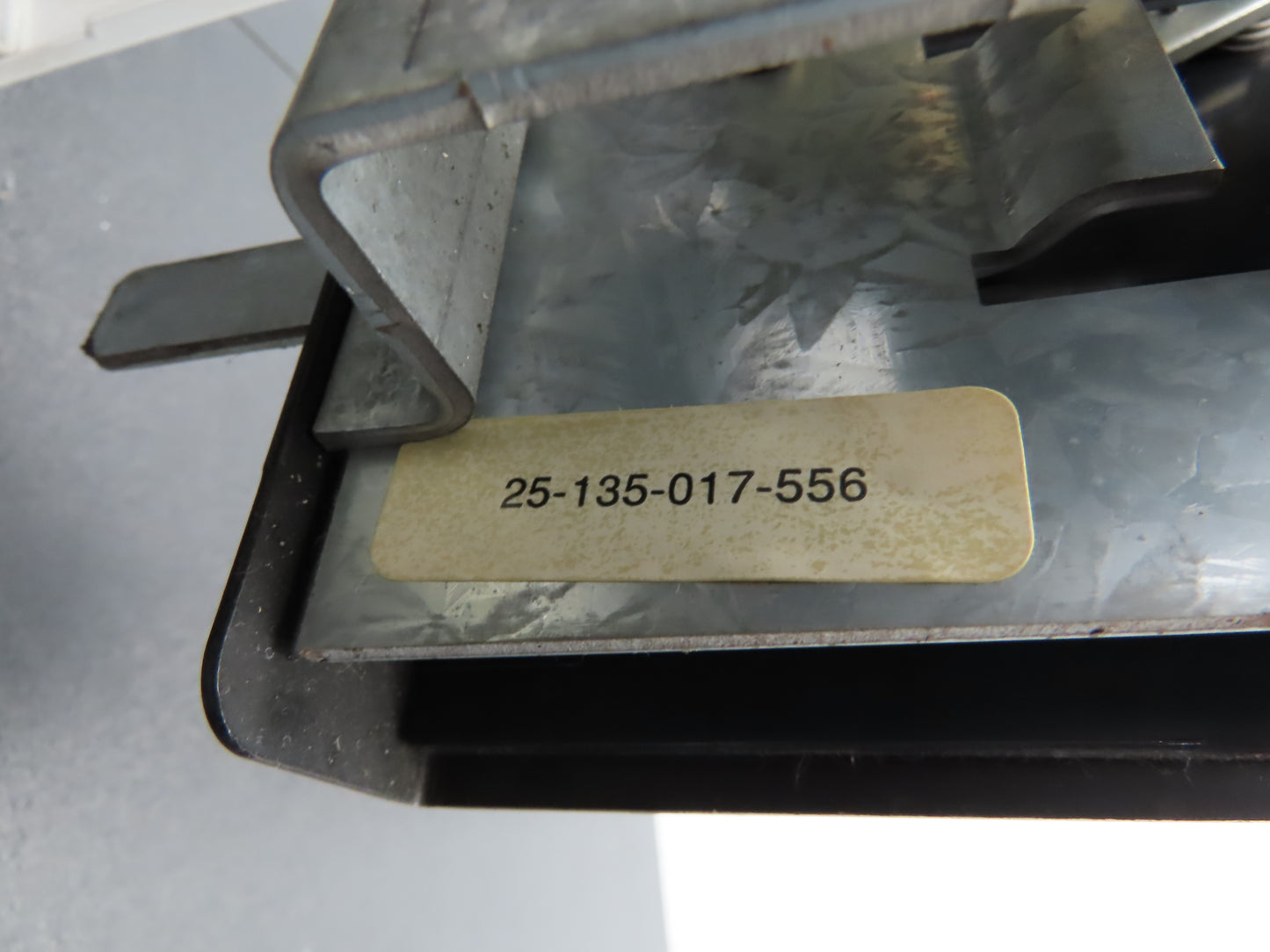 Siemens MCS603 Bucket MCC Fused Motor Disconnect With 600V Fuses One Missing