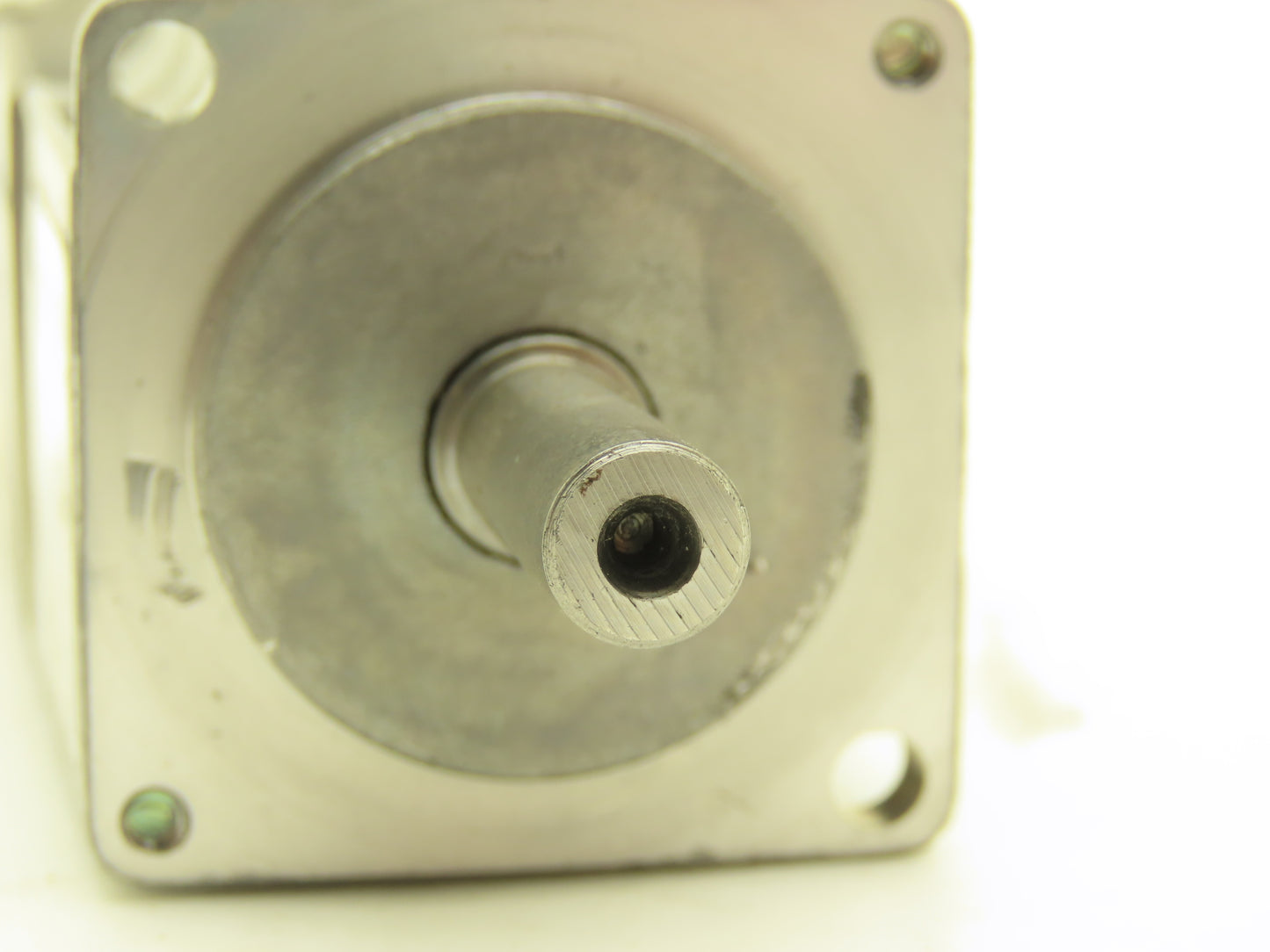 Mitsubishi Electric HF-KP13B Servo Motor w/Brake 106V 3PH 100W 3000 RPM