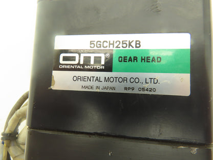 Oriental Motor CB1560R-802 Clutch & Brake Motor  25:1 Gear Head Reducer Lot of 2