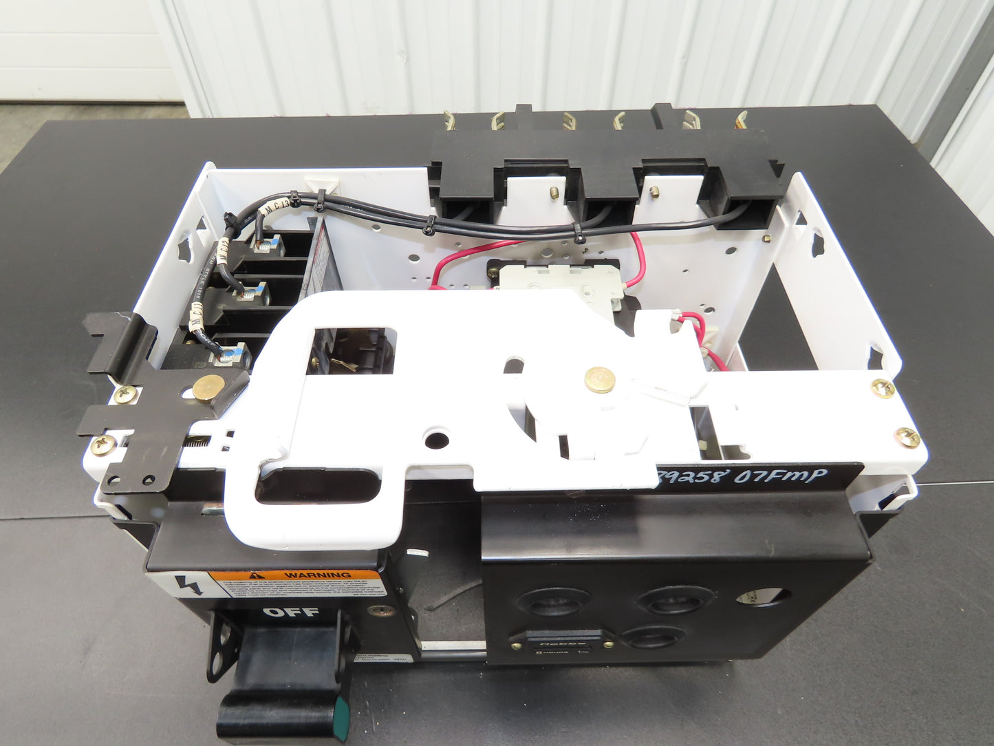 Siemens 32-89258 Combination Bucket Breaker MCC Starter Fused 600VAC 10HP 3Ph