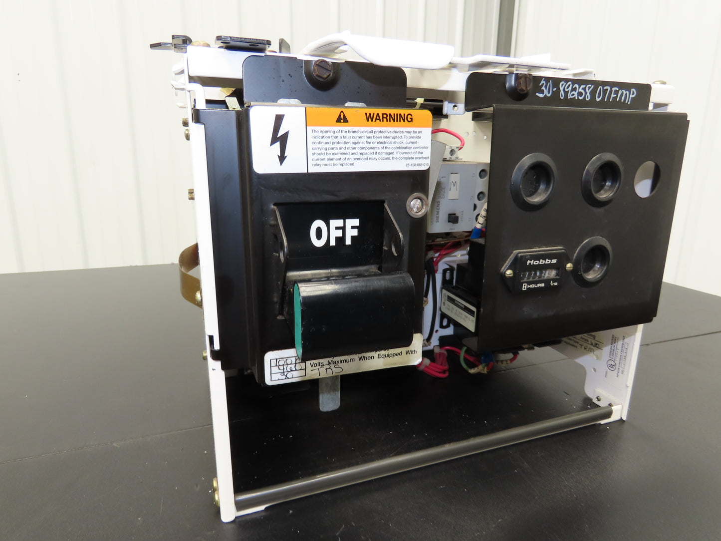 Siemens 32-89258 Combination Bucket Breaker MCC Starter Fused 600VAC 10HP 3Ph