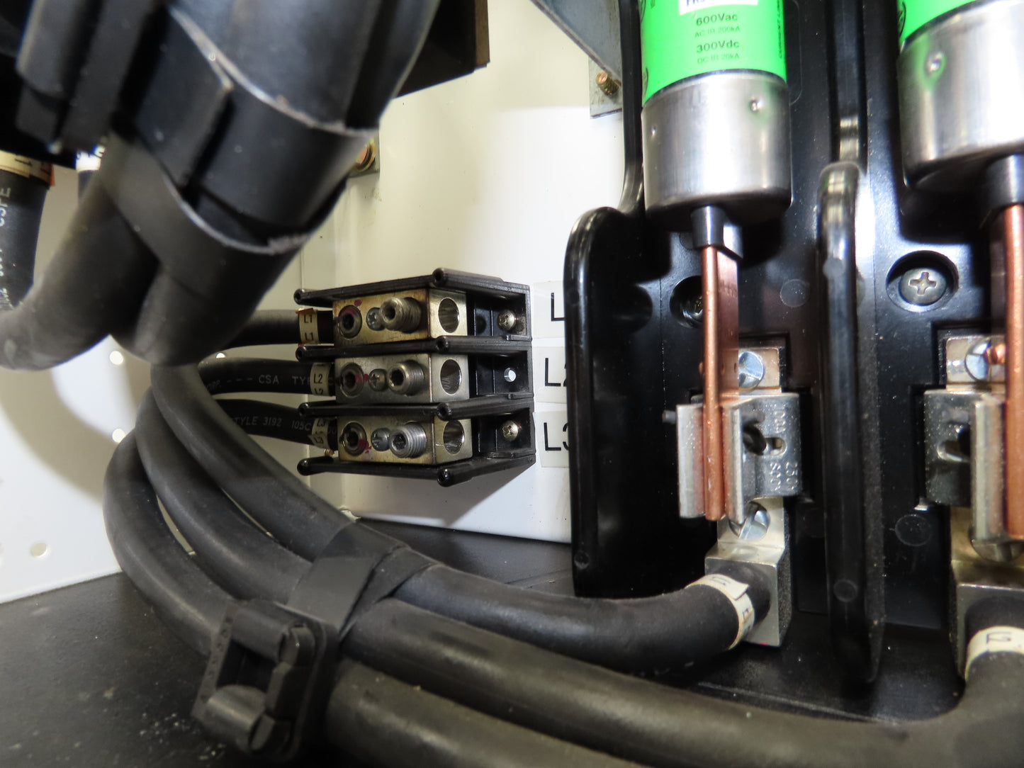 Siemens LS-237020 Bucket Breaker MCC Fused Motor Disconnect 600V 75Hp