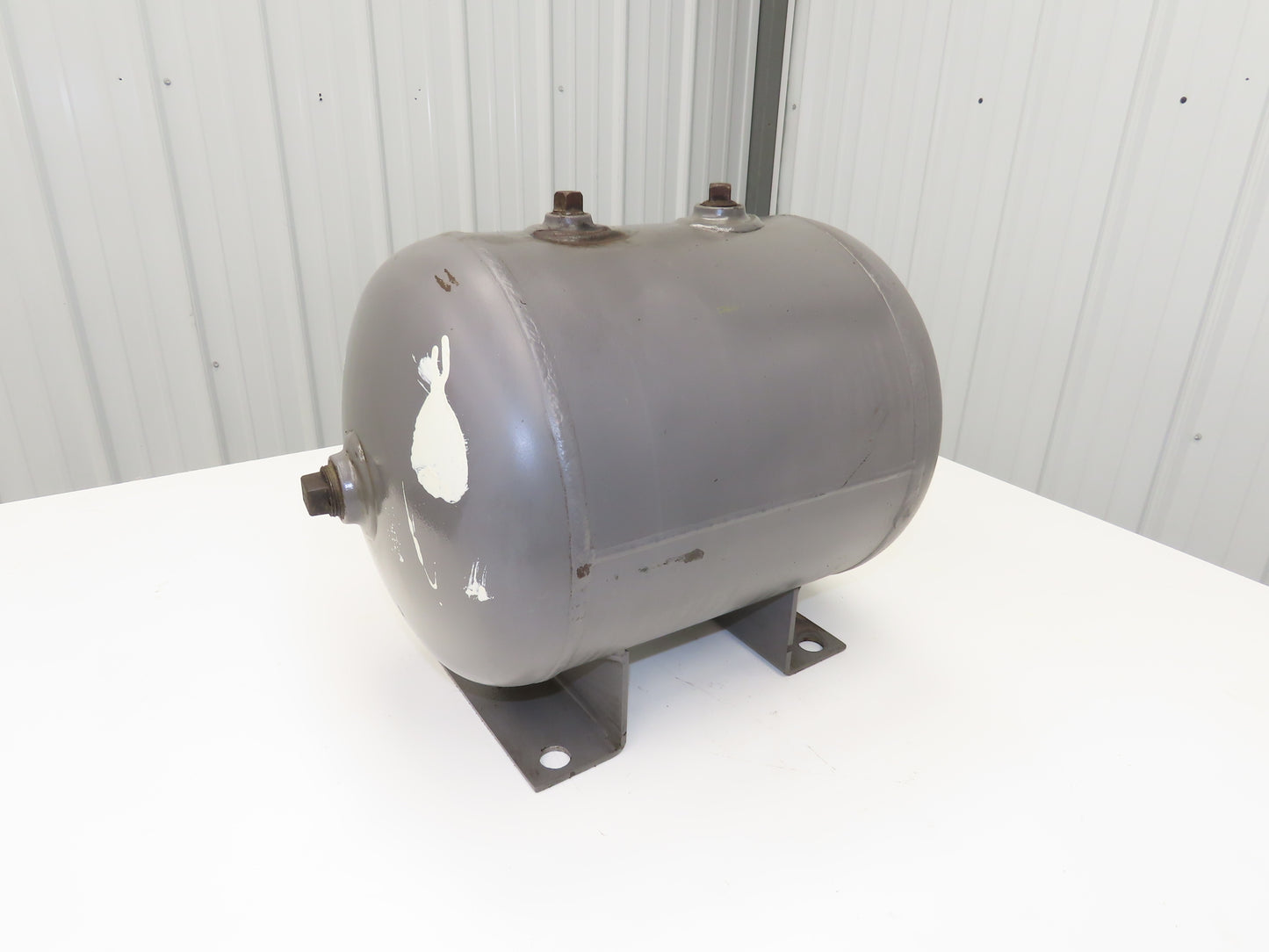 Brunner MDMT-20 Horizontal Compressed Air Tank Receiver 10 Gal 200 PSI 12"x 18"L