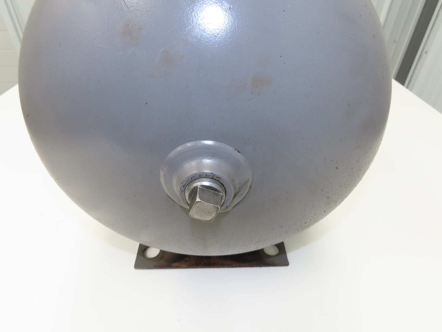 Brunner MDMT-20 Horizontal Compressed Air Tank Receiver 10 Gal 200 PSI 12"x 18"L