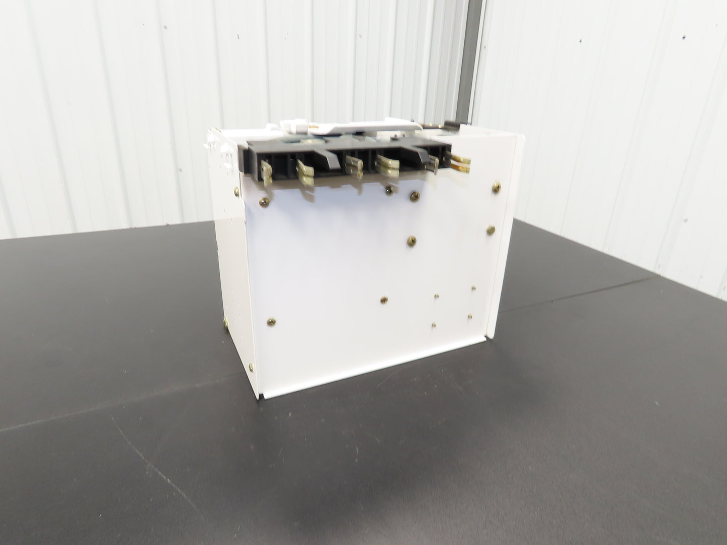 Siemens LS-237020 Bucket Breaker MCC Fused Motor Disconnect 600V 75Hp