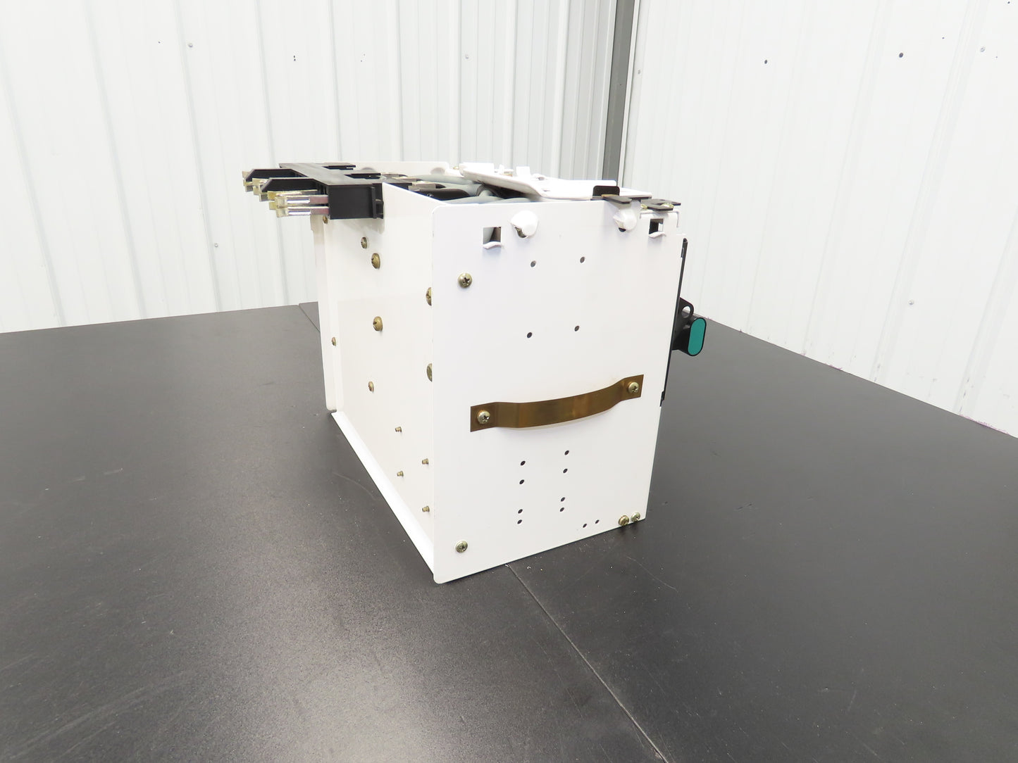 Siemens LS-237020 Bucket Breaker MCC Fused Motor Disconnect 600V 75Hp