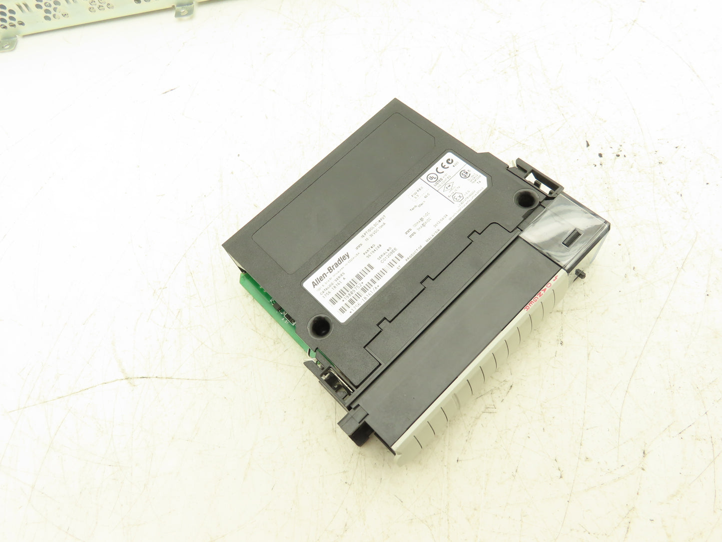 Allen Bradley 1756-A17 ControlLogix Series B 17-Slot Chassis w/ 3 Input Modules