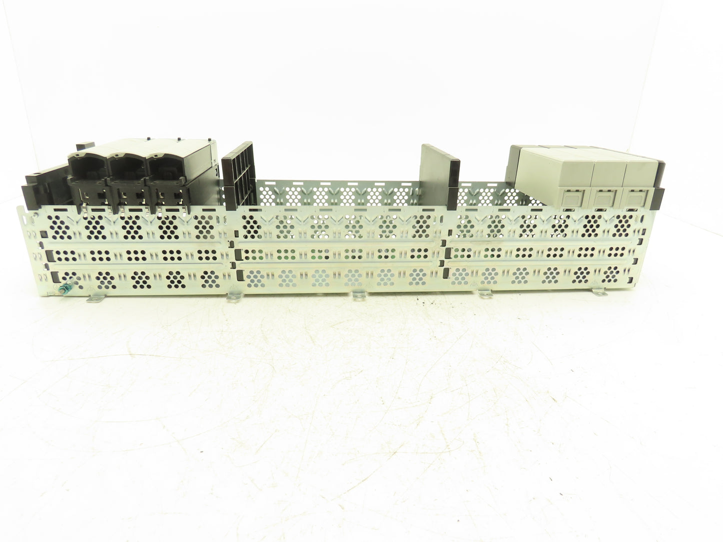 Allen Bradley 1756-A17 ControlLogix Series B 17-Slot Chassis w/ 3 Input Modules
