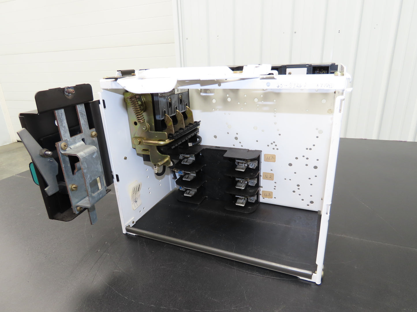 Siemens MCS603L Combination Bucket Breaker MCC Fused 600VAC 3Ph No Starter