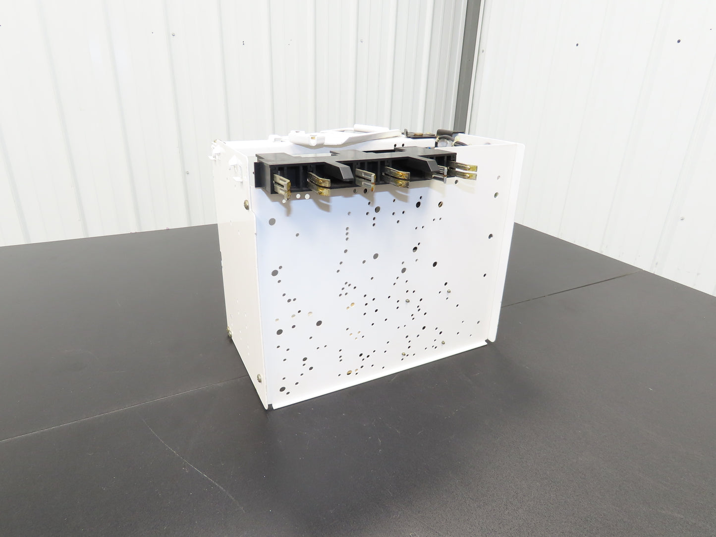 Siemens MCS603L Combination Bucket Breaker MCC Fused 600VAC 3Ph No Starter