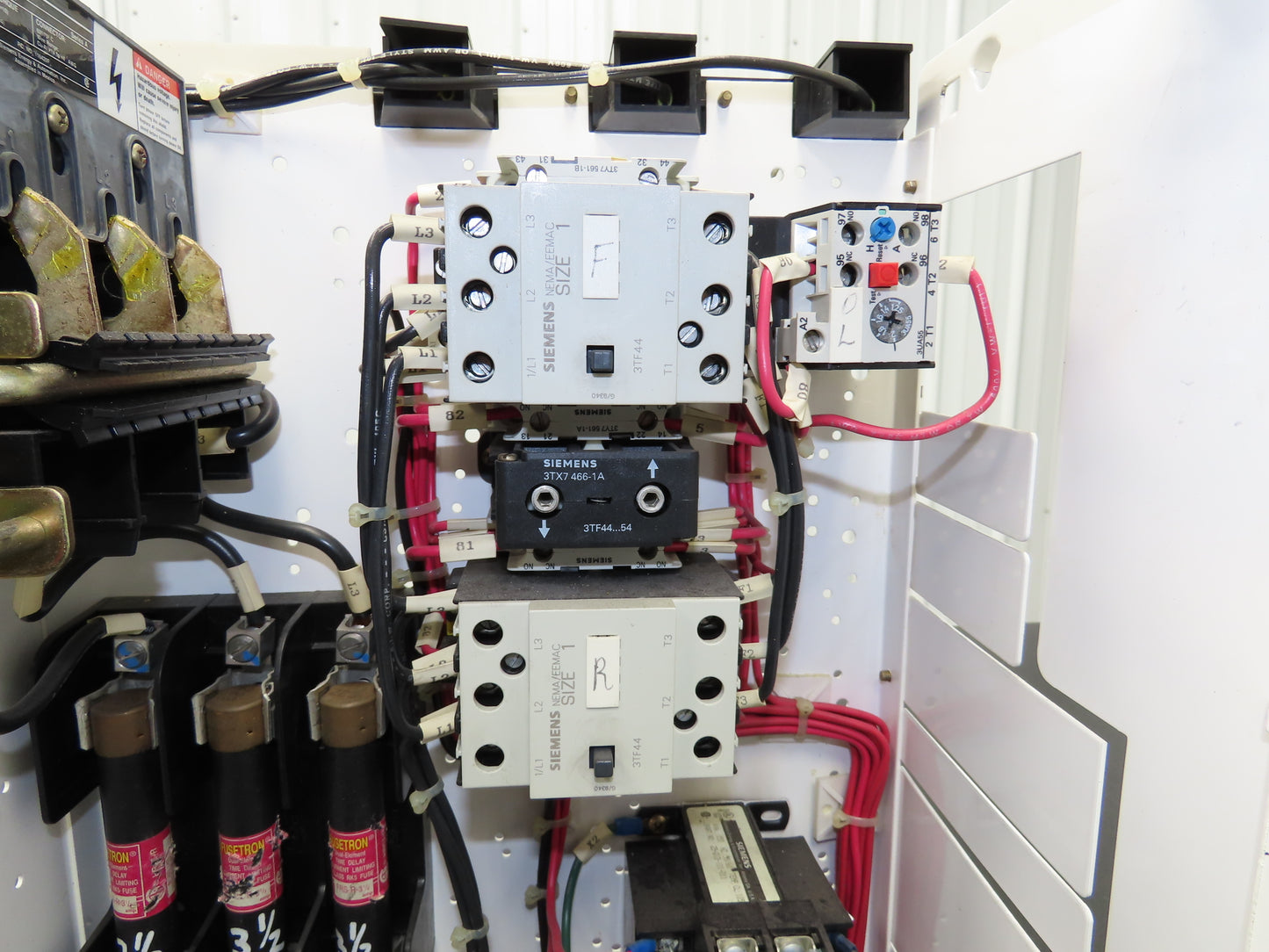 Siemens Combination Bucket Reversing Motor Starter MCC Fused 10Hp 600VAC 3Ph