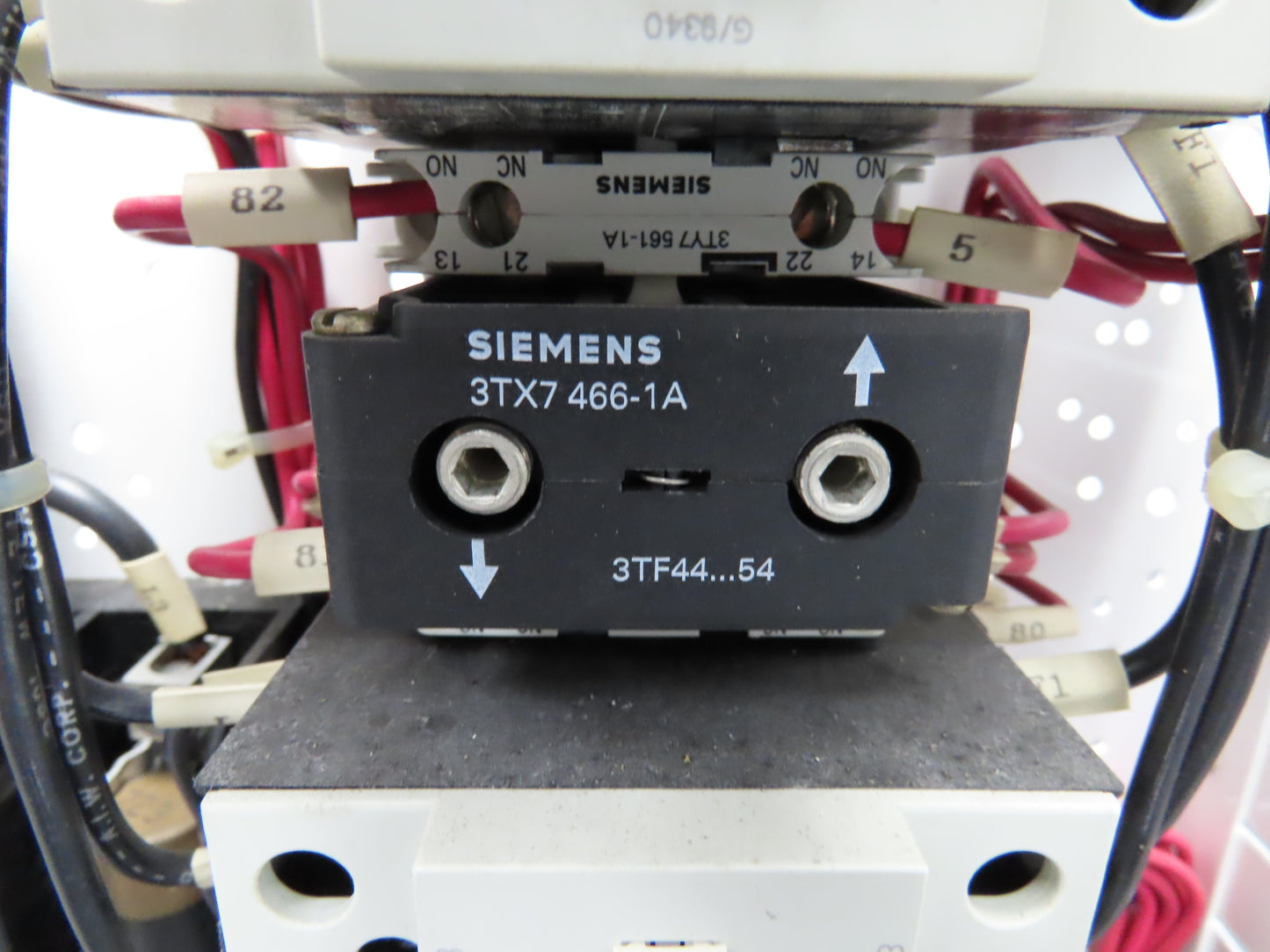 Siemens Combination Bucket Reversing Motor Starter MCC Fused 10Hp 600VAC 3Ph