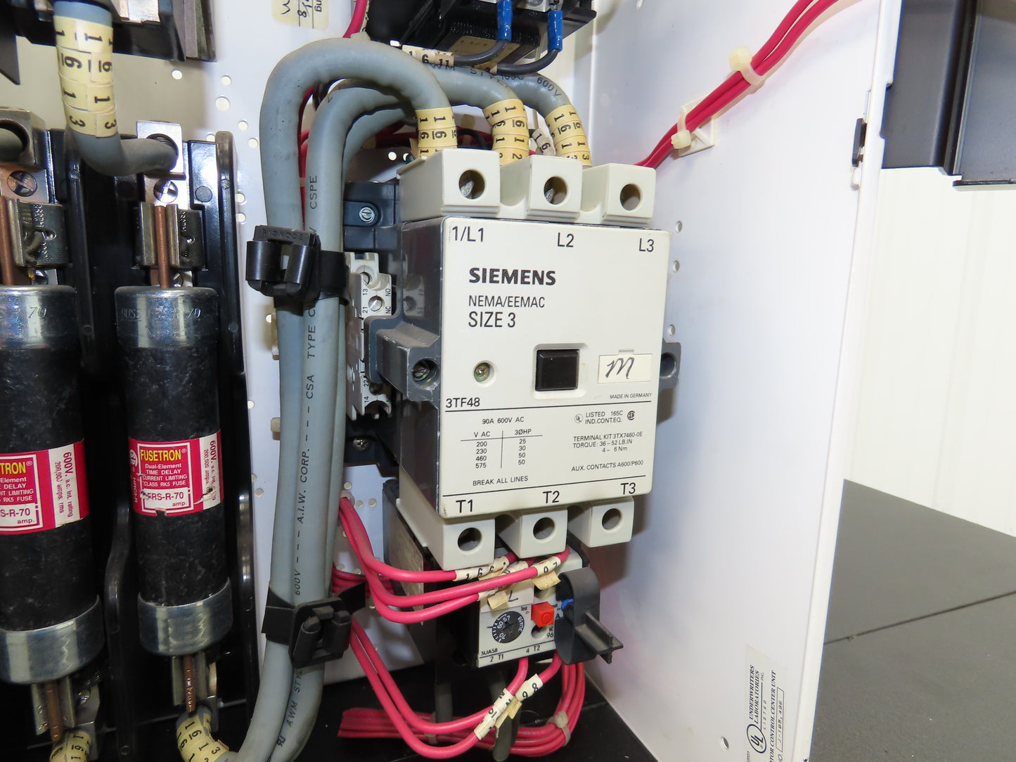 Siemens 32-89258 Bucket Breaker MCC Motor Starter Disconnect Fused 600V 50Hp 3Ph