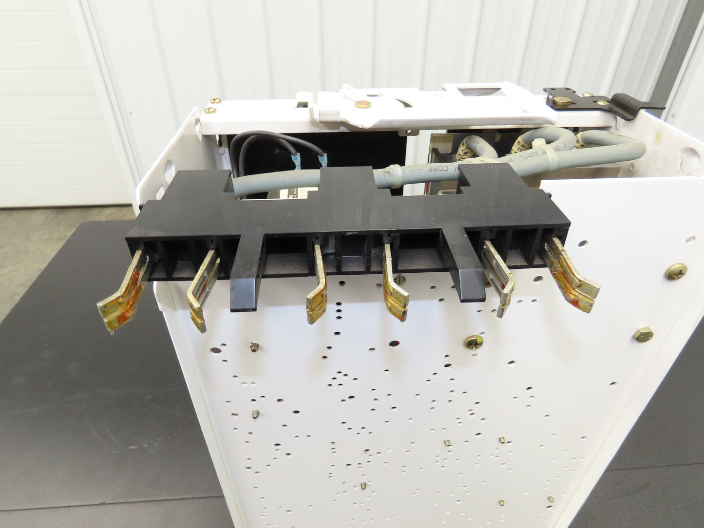 Siemens 32-89258 Bucket Breaker MCC Motor Starter Disconnect Fused 600V 50Hp 3Ph