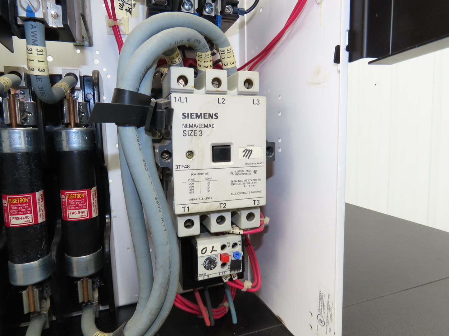 Siemens 32-89258 Bucket Breaker MCC Motor Starter Disconnect Fused 600V 50Hp 3Ph