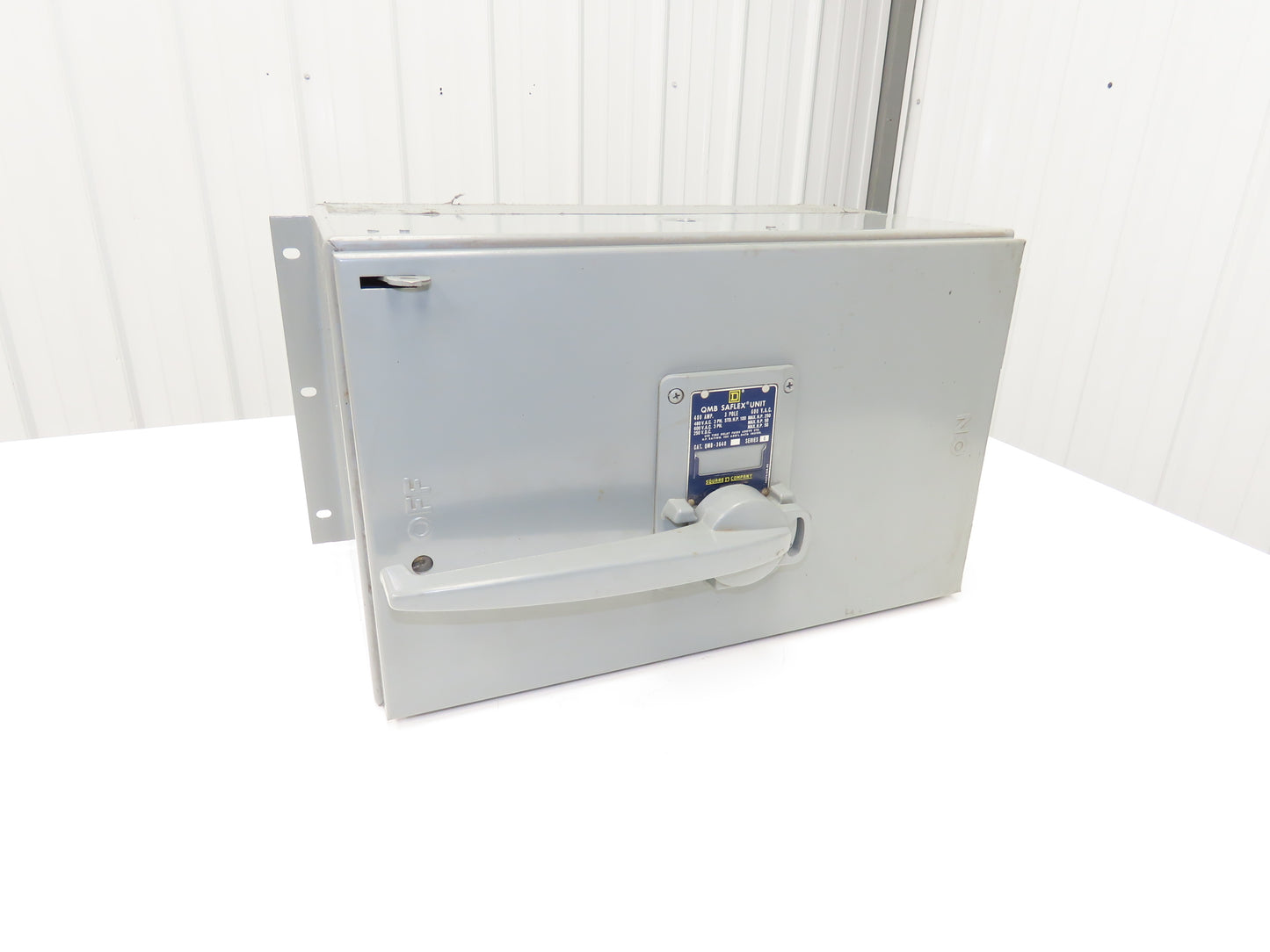 Square D QMB-3640 Saflex Fusible Panel Board Safety Switch 400A 600VAC 3PH 3Pole